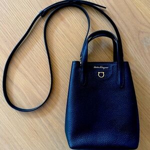 Salvatore Ferragamo Gancini shoulder bucket bag black calfskin leather